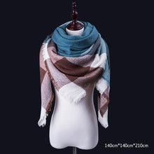 Load image into Gallery viewer, Luxury Knitted Shawl and Scarf