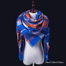Load image into Gallery viewer, Luxury Knitted Shawl and Scarf
