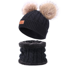 Load image into Gallery viewer, Children's Hat and Scarf