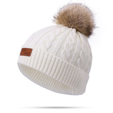 Load image into Gallery viewer, Children's Hat and Scarf
