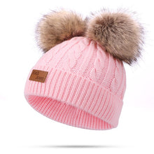 Load image into Gallery viewer, Children's Hat and Scarf