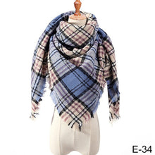 Load image into Gallery viewer, Knitted Shawl and Scarf