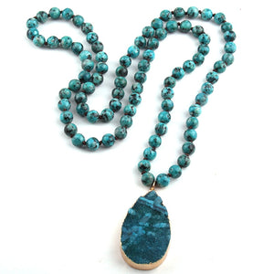 Fashion Stone Pendant Necklace