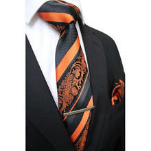 Load image into Gallery viewer, Classic Tie, Clip and Handkerchief
