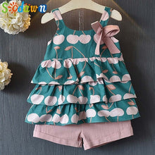 Load image into Gallery viewer, 2pc Baby and Toddlers Cute Heart Print Blouse and Skirt
