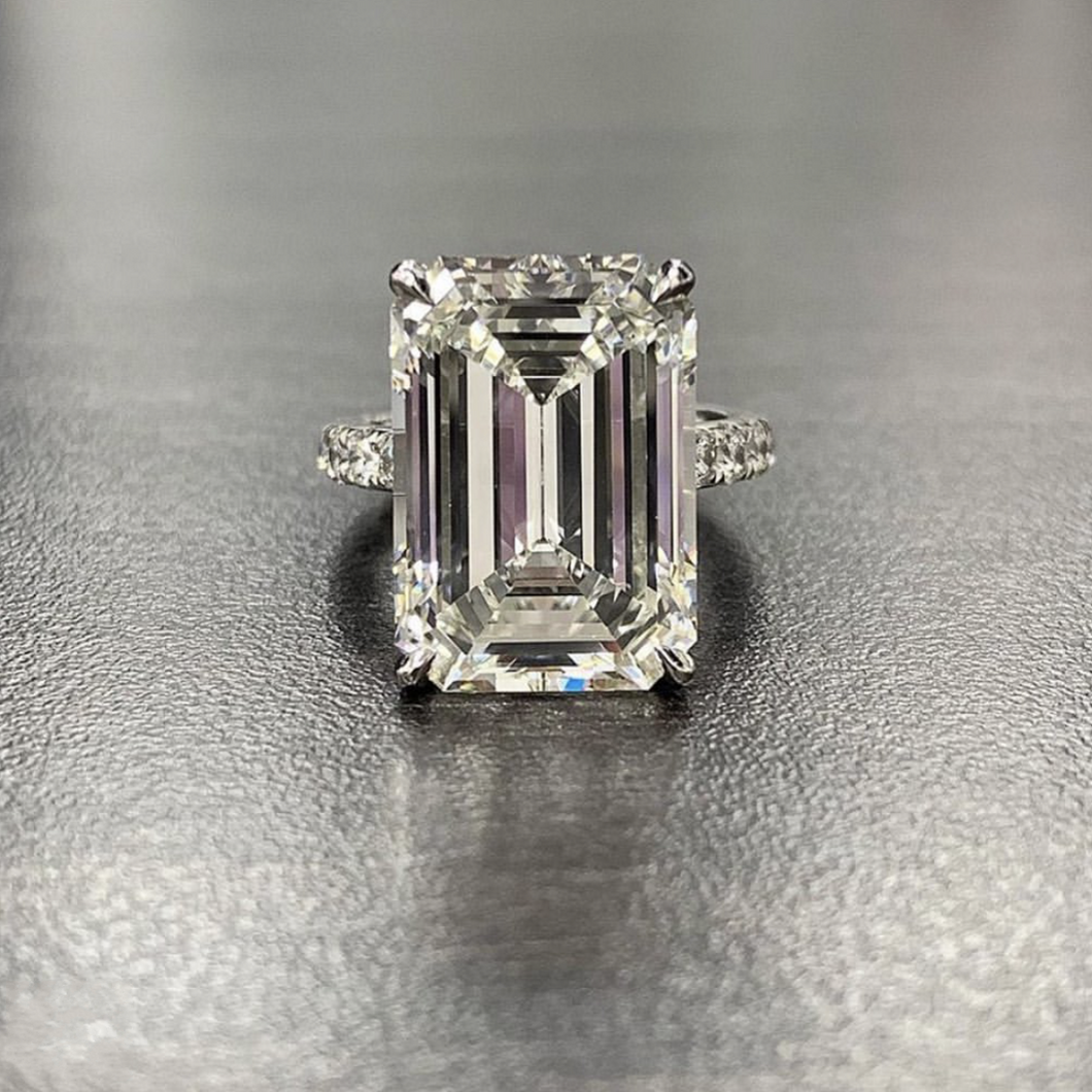 Sterling Silver Classic Style Ring