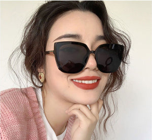 Oversized Square Frame Sunglasses