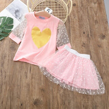 Load image into Gallery viewer, 2pc Baby and Toddlers Cute Heart Print Blouse and Skirt
